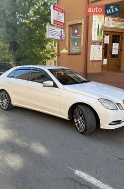 Mercedes-Benz E-Class 2012