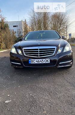 Mercedes-Benz E-Class  2011