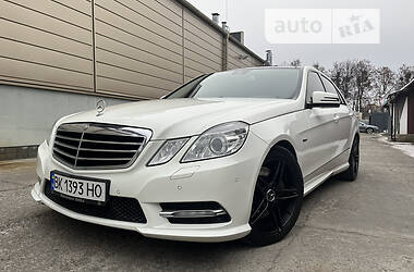 Mercedes-Benz E-Class  2012