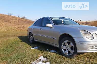 Mercedes-Benz E-Class Avantgarde 2002