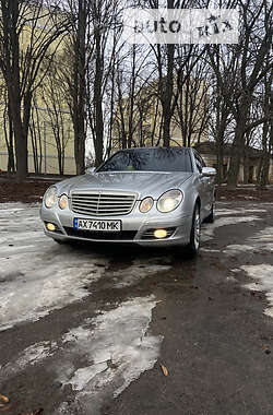 Mercedes-Benz E-Class  2004