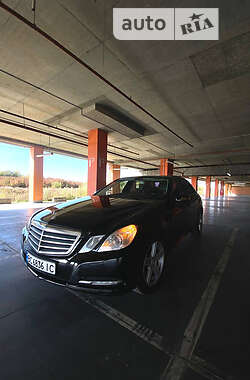 Mercedes-Benz E-Class  2012