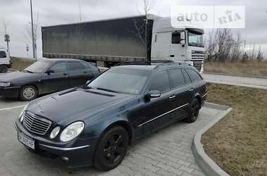 Mercedes-Benz E-Class  2005