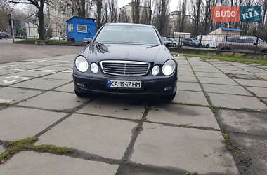 Mercedes-Benz E-Class  2005