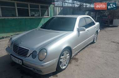 Mercedes-Benz E-Class  1999