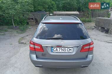 Mercedes-Benz E-Class  2011