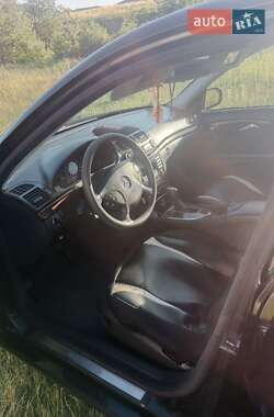 Mercedes-Benz E-Class  2003