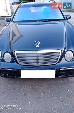 Mercedes-Benz E-Class  2001