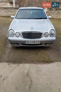 Mercedes-Benz E-Class  2002
