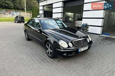 Mercedes-Benz E-Class  2005
