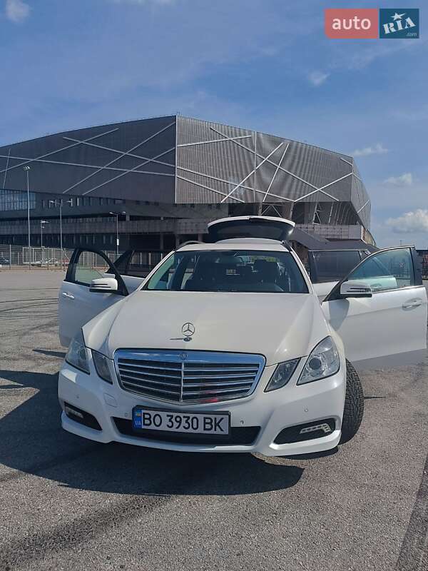 Універсал Mercedes-Benz E-Class