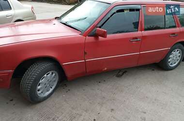 Mercedes-Benz E-Class  1994