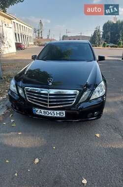 Mercedes-Benz E-Class  2011