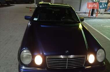 Mercedes-Benz E-Class  1997