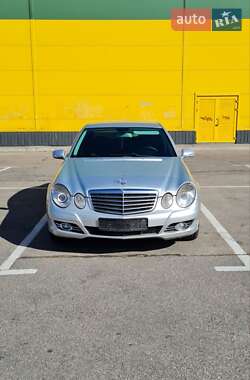 Mercedes-Benz E-Class  2006