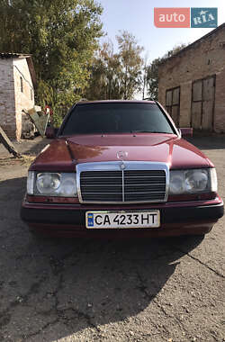 Mercedes-Benz E-Class 1995