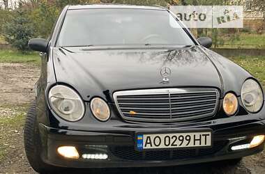 Mercedes-Benz E-Class  2003