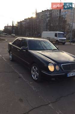 Mercedes-Benz E-Class  2000