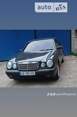 Mercedes-Benz E-Class  1997