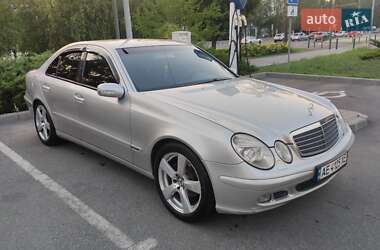 Mercedes-Benz E-Class 2005
