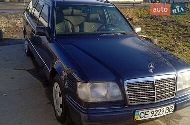 Mercedes-Benz E-Class  1995