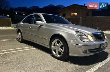 Mercedes-Benz E-Class  2002