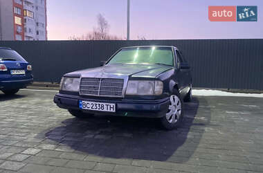 Mercedes-Benz E-Class  1987