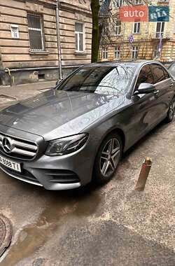 Mercedes-Benz E-Class  2016