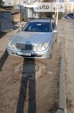 Mercedes-Benz E-Class  2005