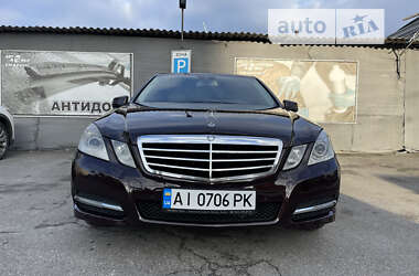 Mercedes-Benz E-Class  2011