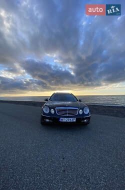 Mercedes-Benz E-Class  2006