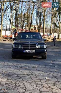 Mercedes-Benz E-Class  1994
