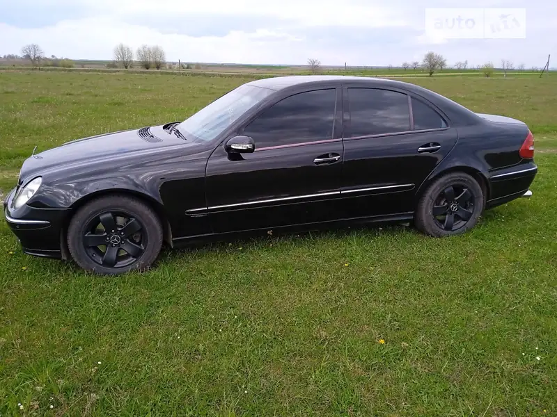 Mercedes-Benz E-Class 2004