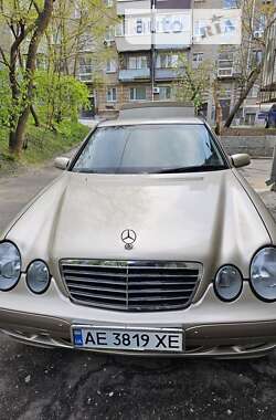 Mercedes-Benz E-Class  2000