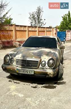 Mercedes-Benz E-Class 1996