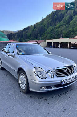 Mercedes-Benz E-Class  2004