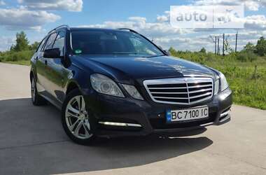 Mercedes-Benz E-Class 2011
