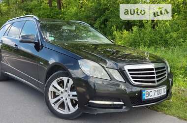 Mercedes-Benz E-Class  2011
