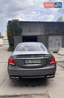 Mercedes-Benz E-Class  2019