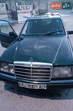Mercedes-Benz E-Class 1992