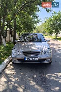Mercedes-Benz E-Class  2003