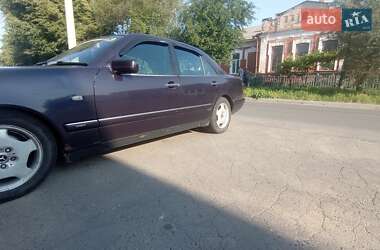 Mercedes-Benz E-Class  1997