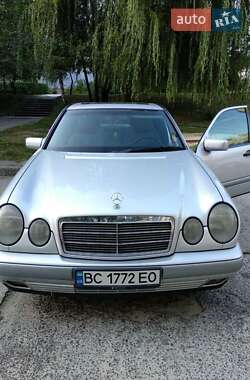 Mercedes-Benz E-Class  1998