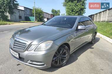 Mercedes-Benz E-Class 2011