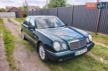 Mercedes-Benz E-Class 1996