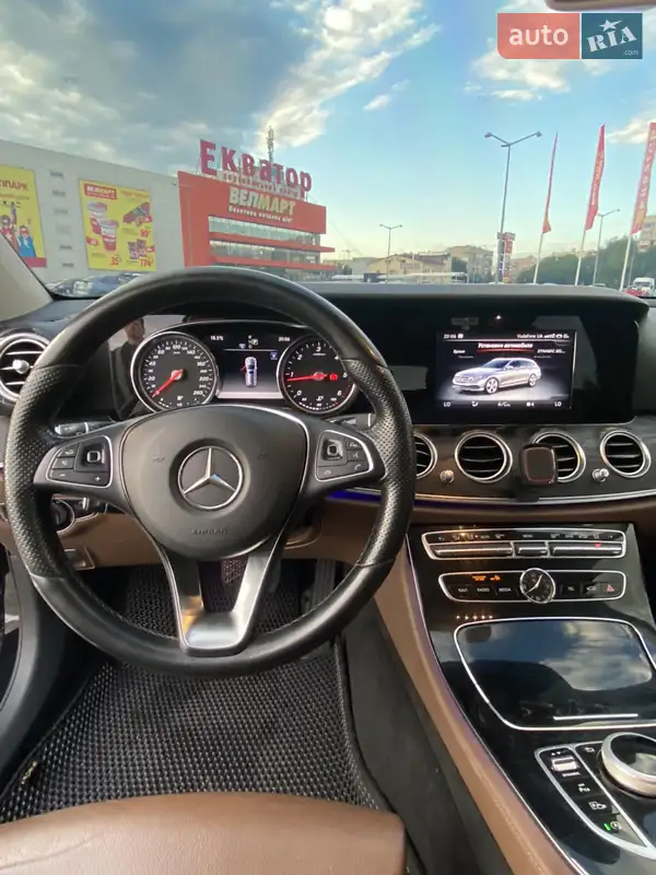 Mercedes-Benz E-Class 2018