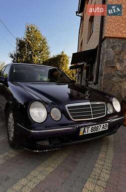 Mercedes-Benz E-Class  2000