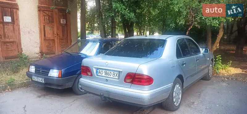 Mercedes-Benz E-Class 1997