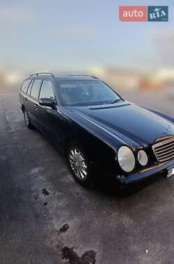 Mercedes-Benz E-Class  1999