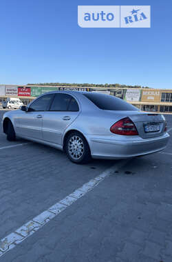 Mercedes-Benz E-Class  2002